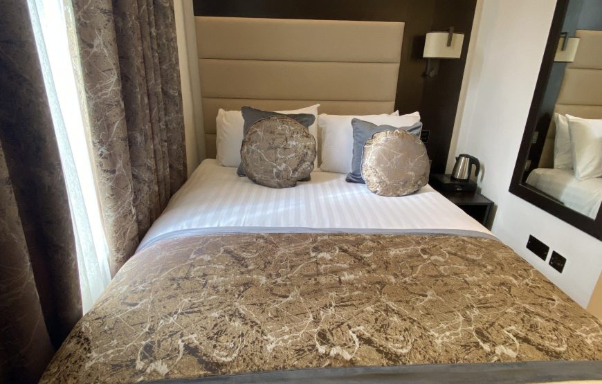 Basic Double Room