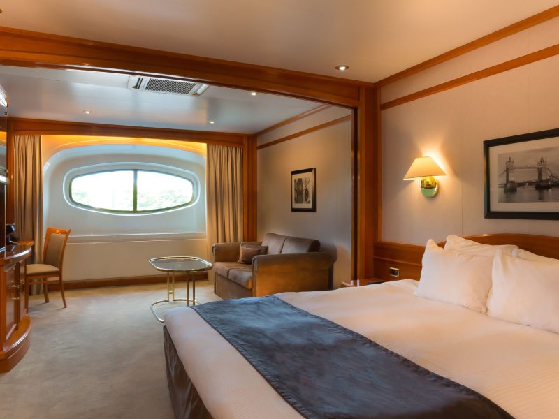 Classic Room (Yacht Dockview)