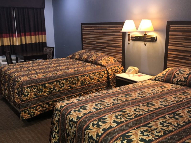 Double Room, 2 Queen Beds, Smoking