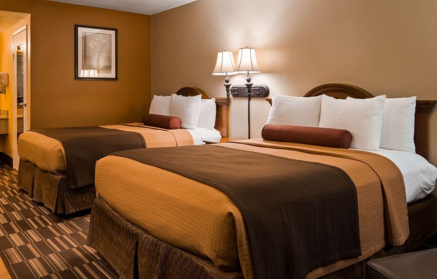Standard Room, 2 Queen Beds, Non Smoking, Refrigerator & Microwave