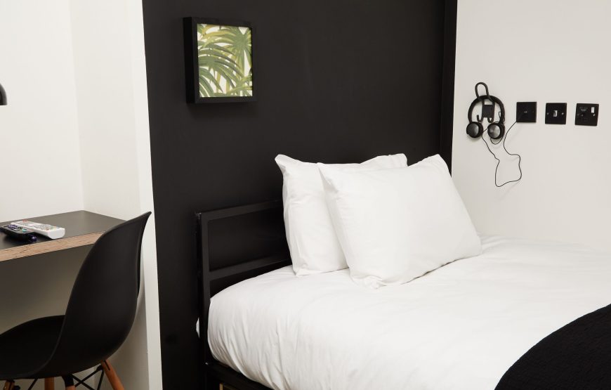 Single Room, Shared Bathroom