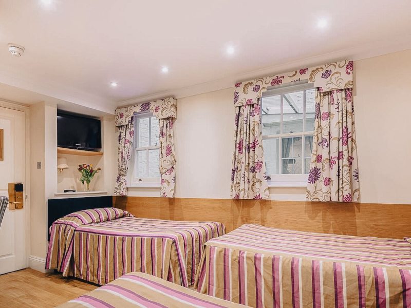 Triple Room