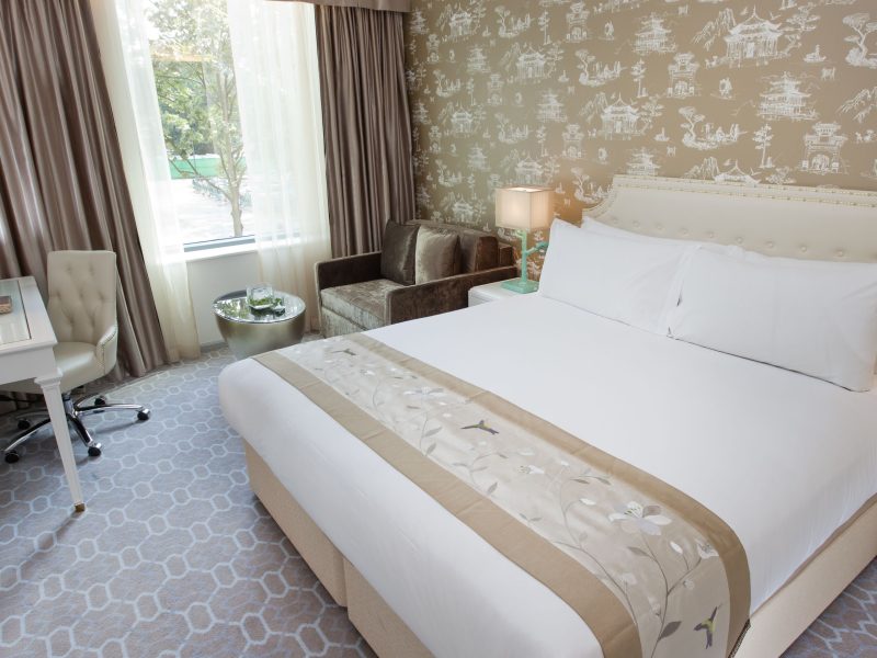 Deluxe Room, 1 King Bed