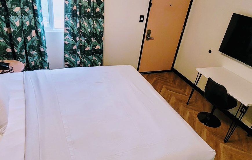 Deluxe Room, 1 King Bed, Non Smoking