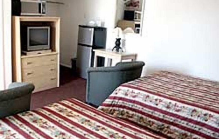 Standard Room, 1 Queen Bed, Non Smoking