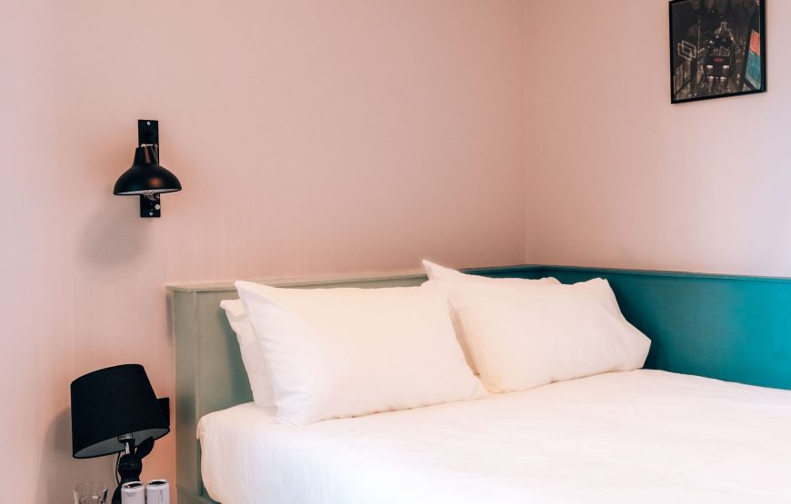 The Micro (With shared bathroom)