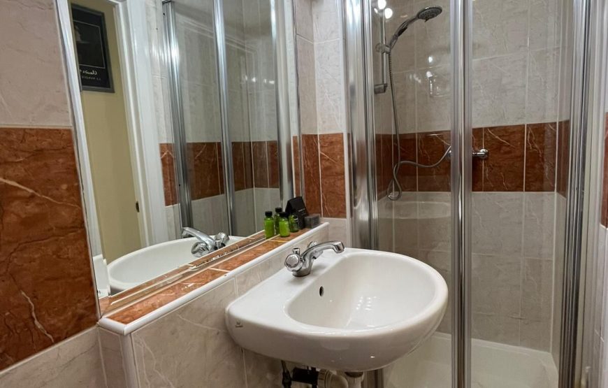 Standard Single Room, Ensuite