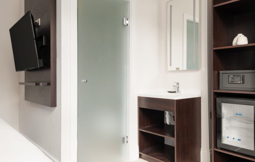Basic Double Room