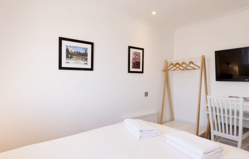Basic Double Room
