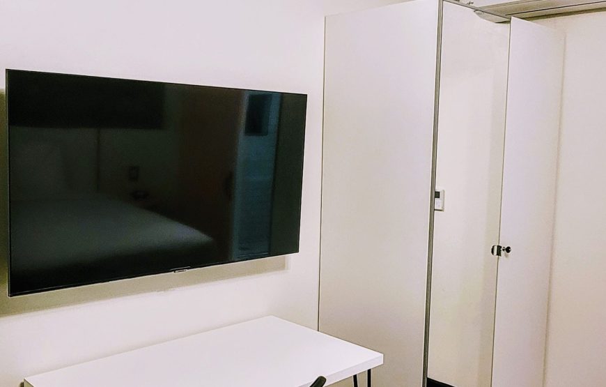 Deluxe Room, 1 King Bed, Non Smoking