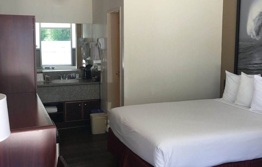 Standard Room, 1 Queen Bed, Non Smoking