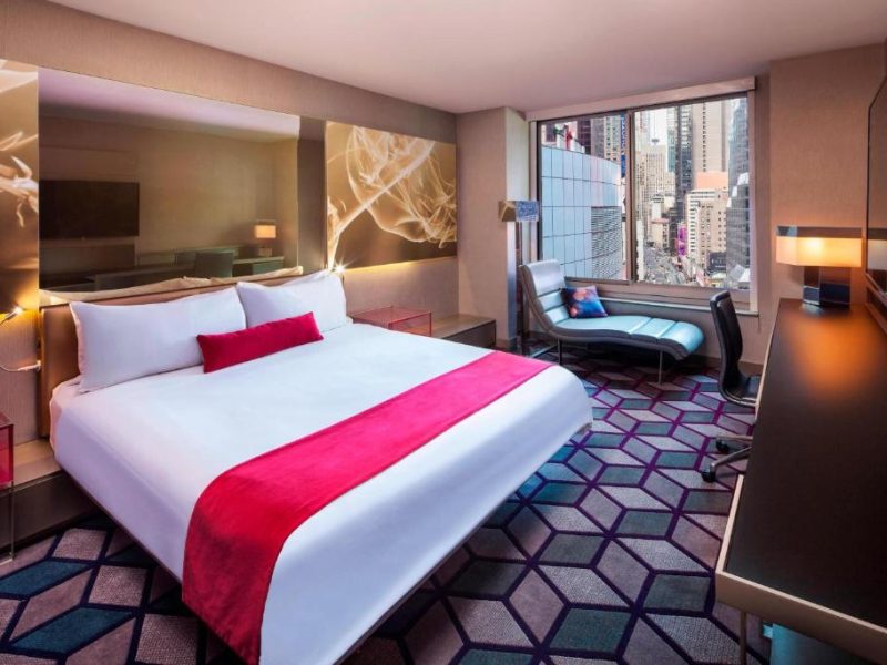 Wonderful Guest room, 1 King, City view