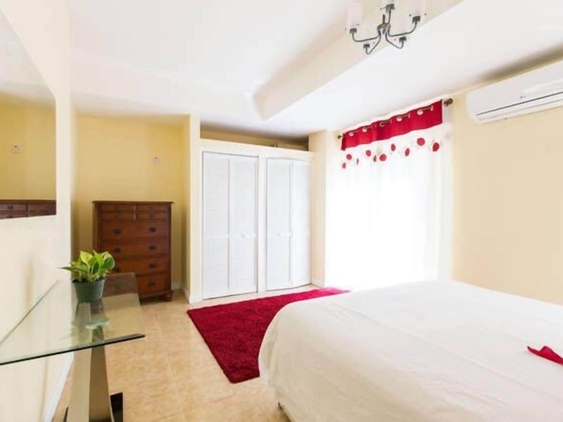 City Apartment, 2 Bedrooms, Kitchen, Executive Level