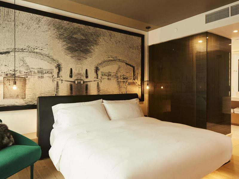 Classic Room, 1 King Bed