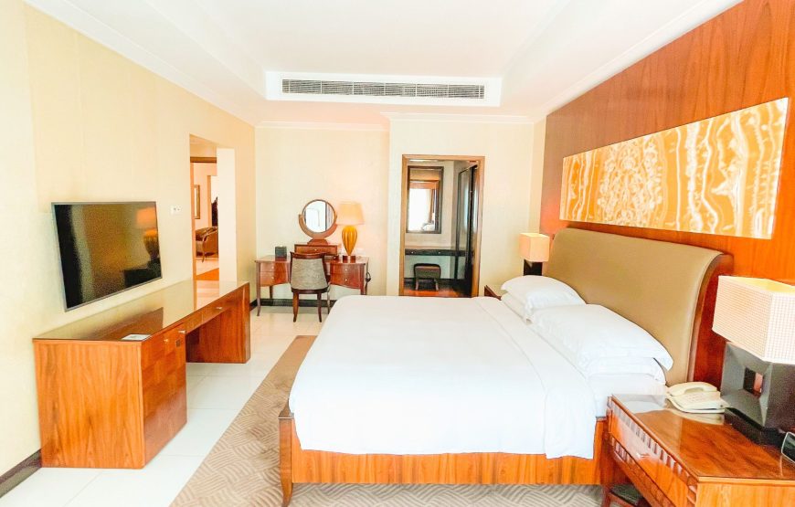Classic Room, 1 King Bed