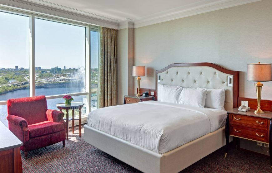 Classic Room, 1 King Bed, Accessible