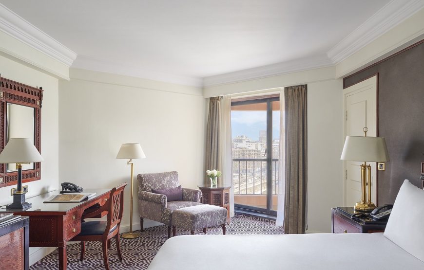 Classic Room, 1 King Bed, City View
