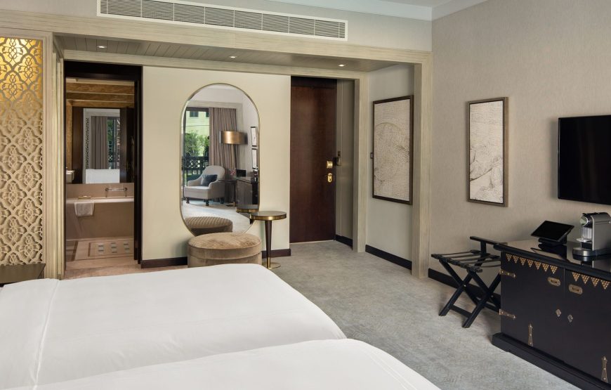Deluxe Lake View Room