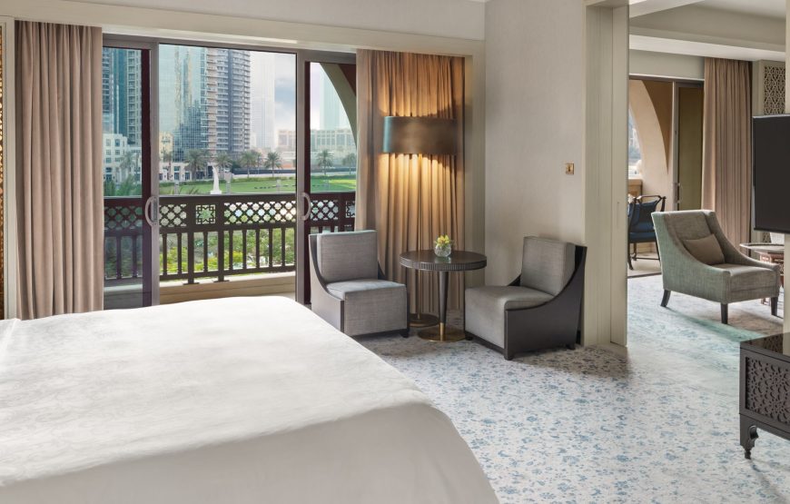 Diplomatic Suite, Lake View