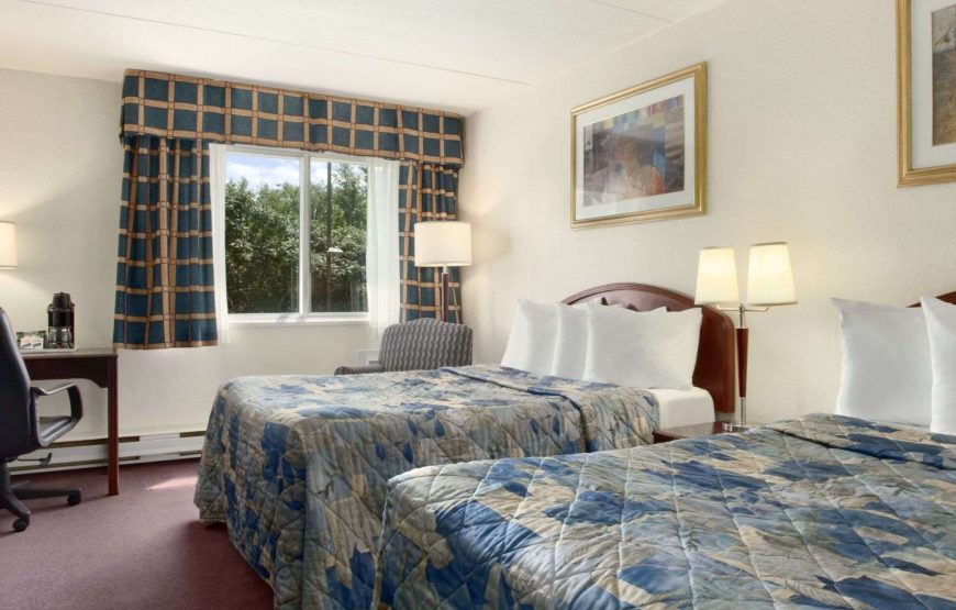 Double Room, 2 Double Beds