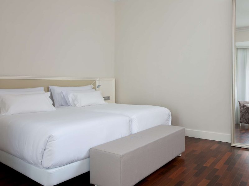 Habitación superior, con vistas