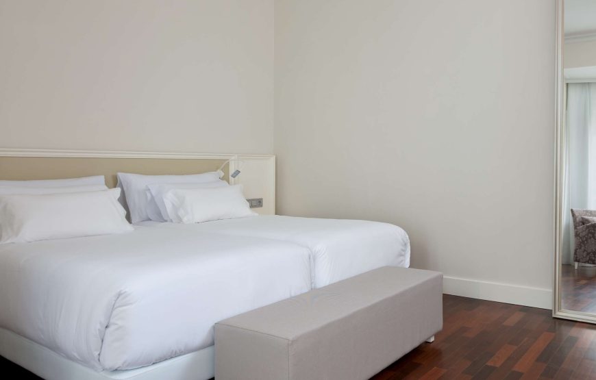 Habitación superior, con vistas