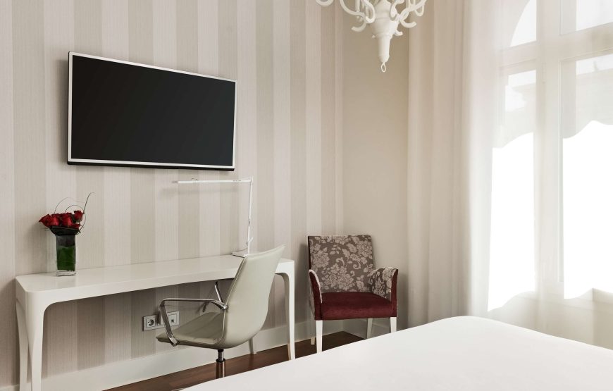 Habitación superior, con vistas