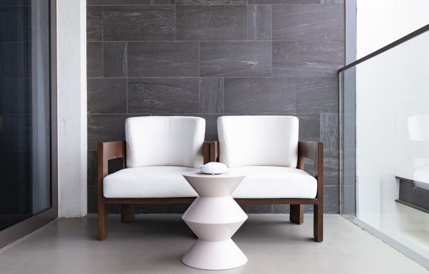 Luux Room Skyline King