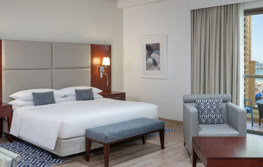 Room, 1 King Bed, Non Smoking, Complimentary beach kit and private beach pass (extra fee)
