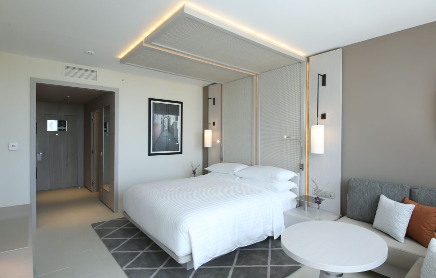 Standard Room, 1 King Bed, Non Smoking