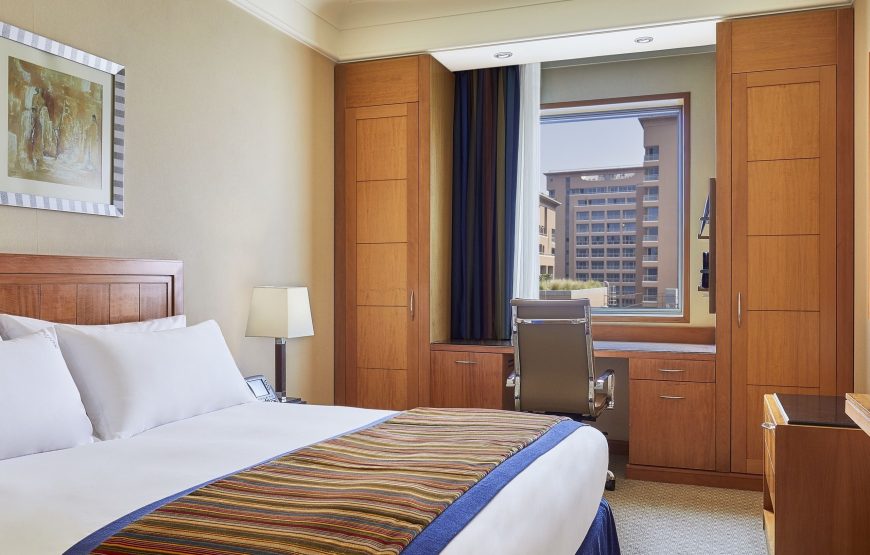 Standard Room, 1 King Bed, Smoking