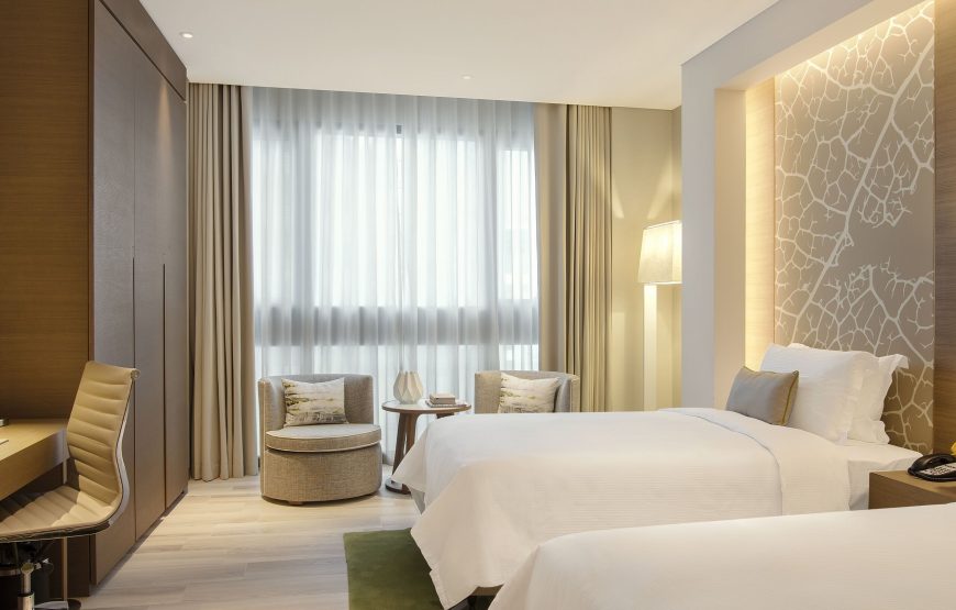 Studio, 2 Single Beds, City View