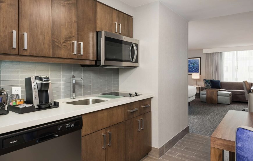 Studio Suite, 1 King Bed, Non Smoking