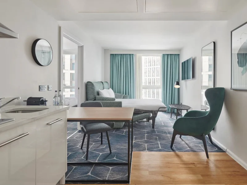King Bed Suite