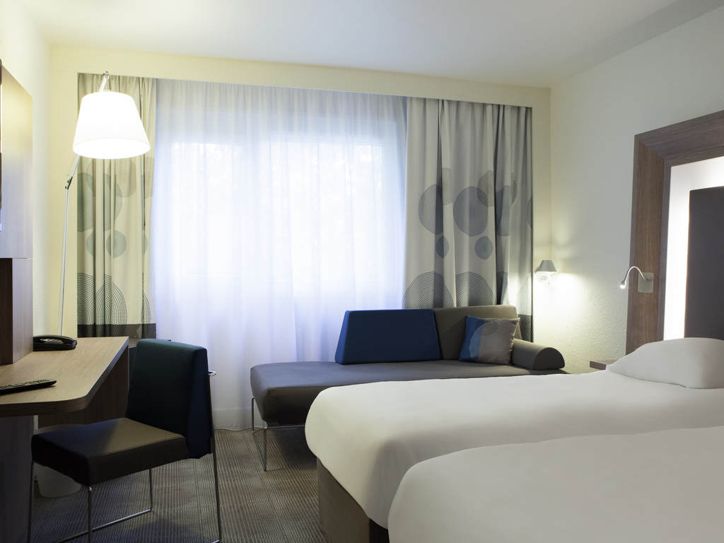 Superior Twin Room with City View