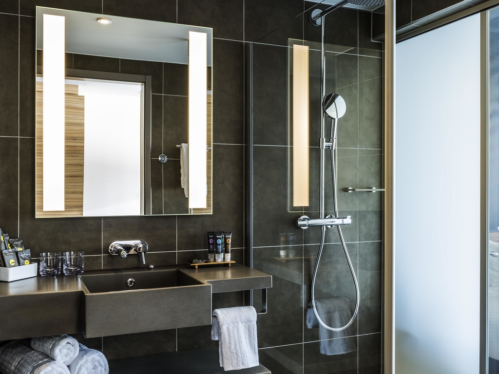 Superior Twin Room with City View