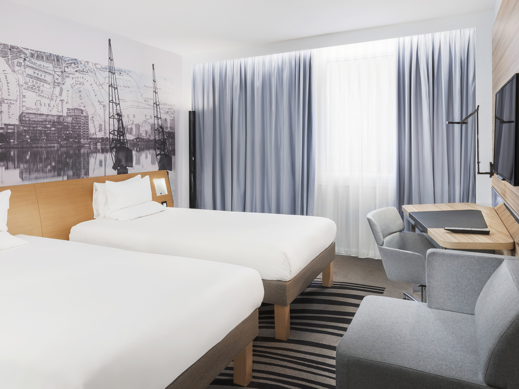 Superior Twin Room with City View