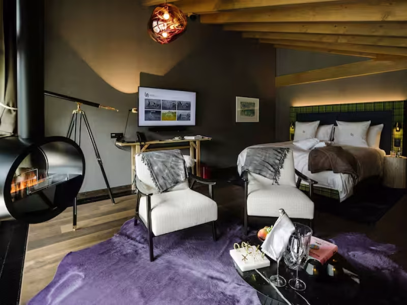 Luxury Junior Suite